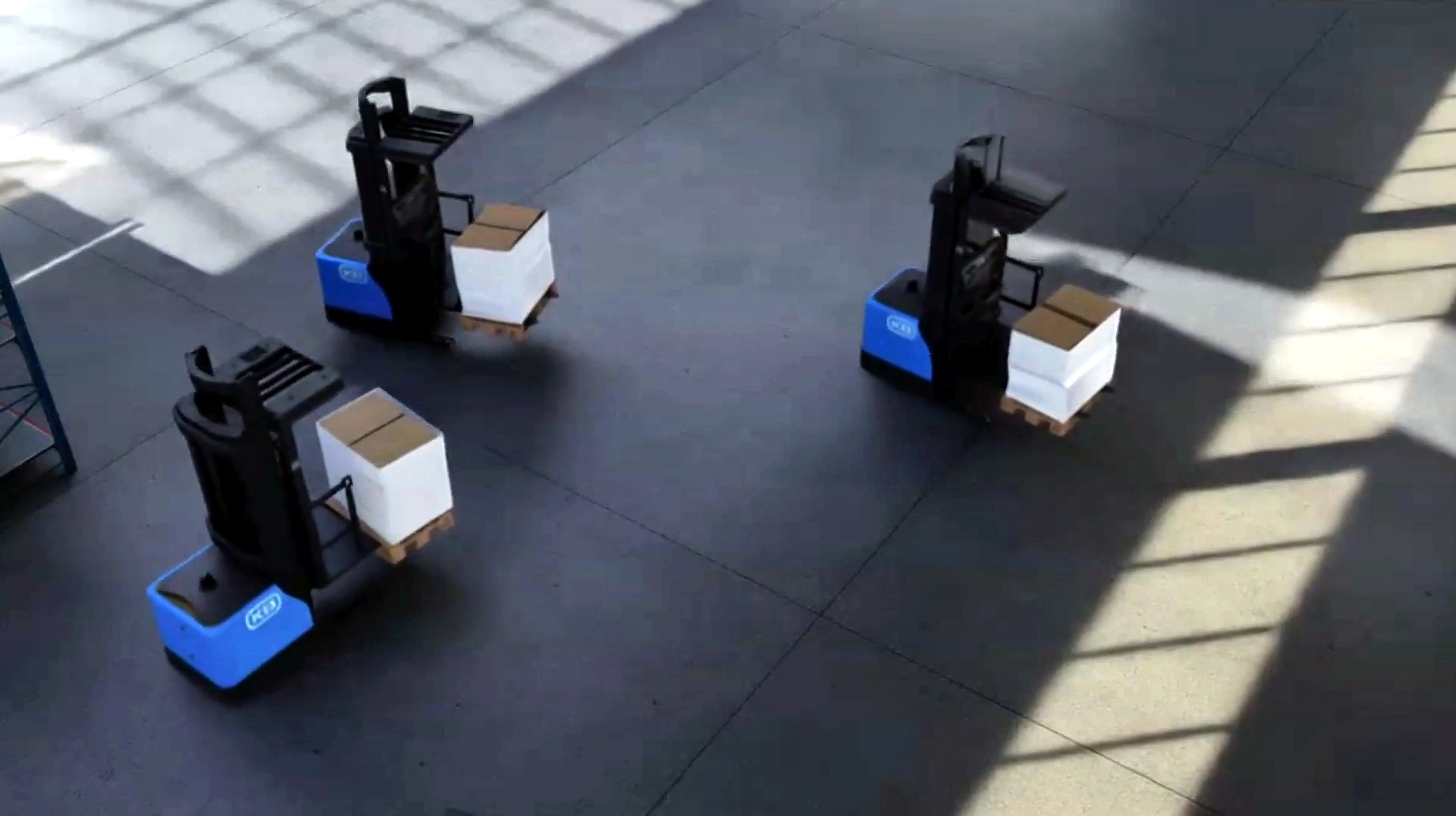 Top View of the Warehouse Scenario