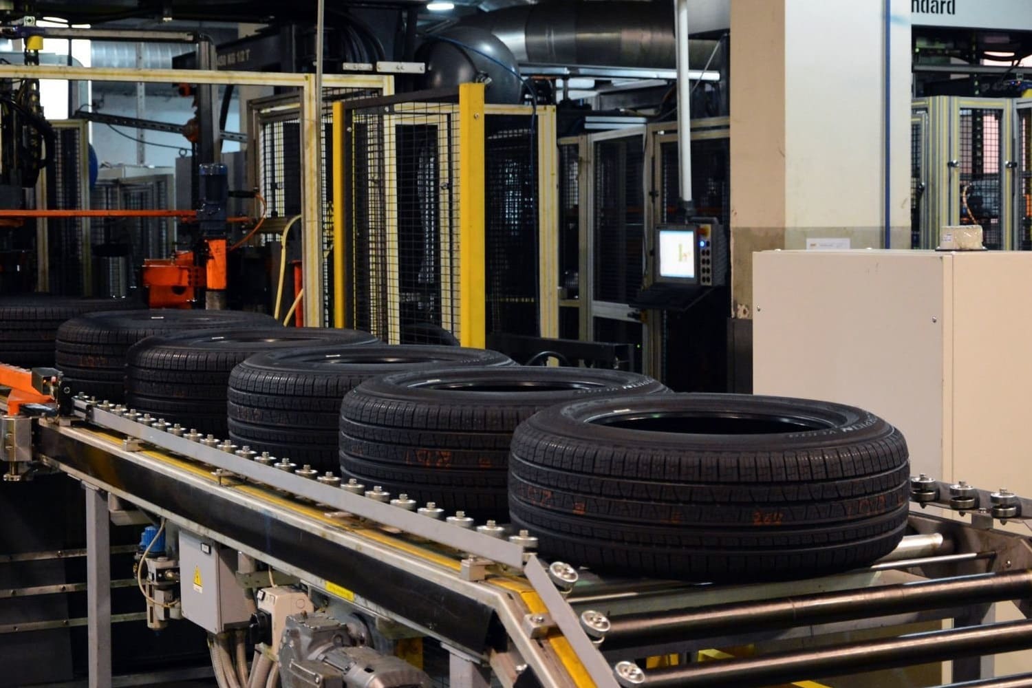 Tires & Wheels